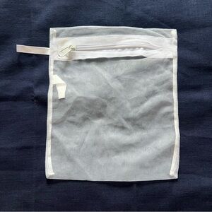 White Mesh Laundry Pouch Small Bag with Zipper